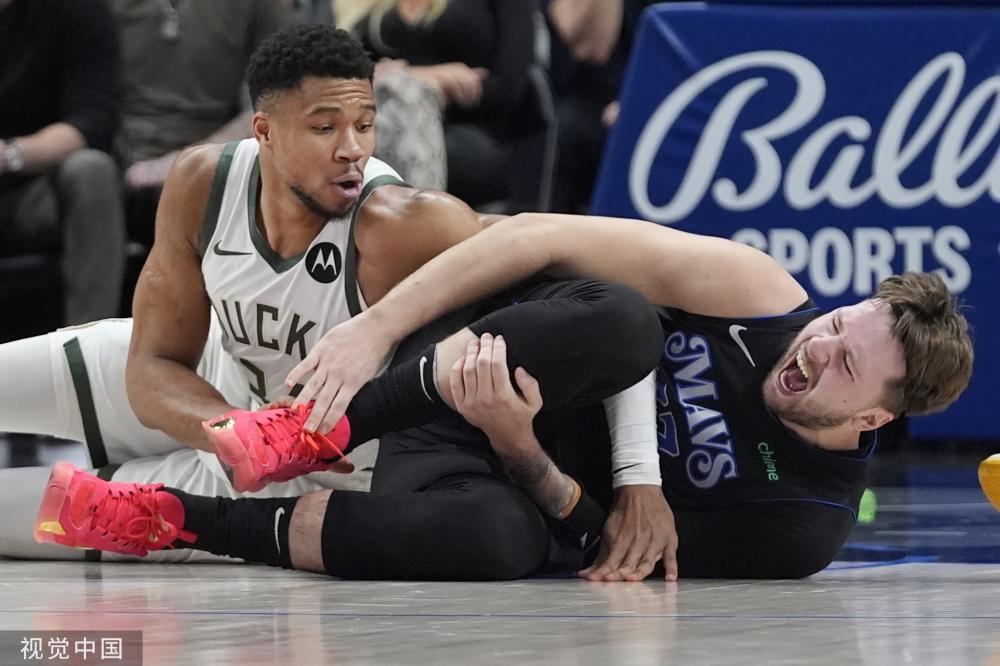 中的表现依 中的表现依